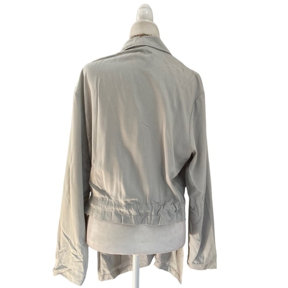 Shaina Mote Waist Tie Lightweight Jacket NWOT in Grey - Picture 4 of 10